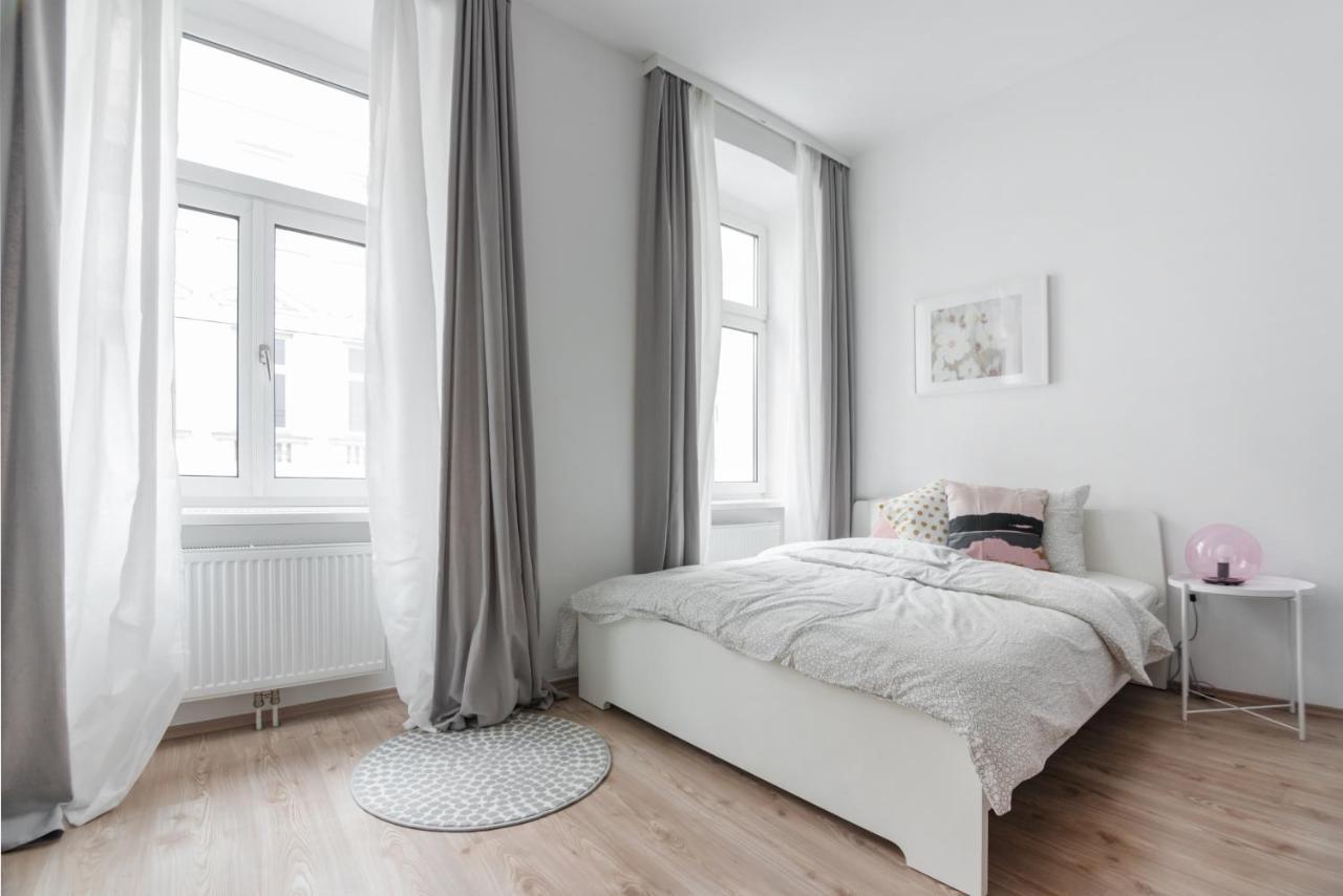 Nice Apartment In Lovely Area Wina Bagian luar foto