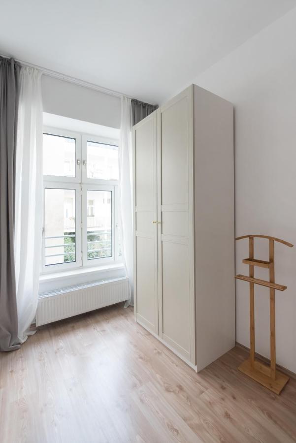 Nice Apartment In Lovely Area Wina Bagian luar foto
